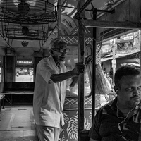 Rolling heritage, slow wheels and eternal city