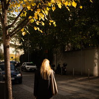 Inner walking, the city outside