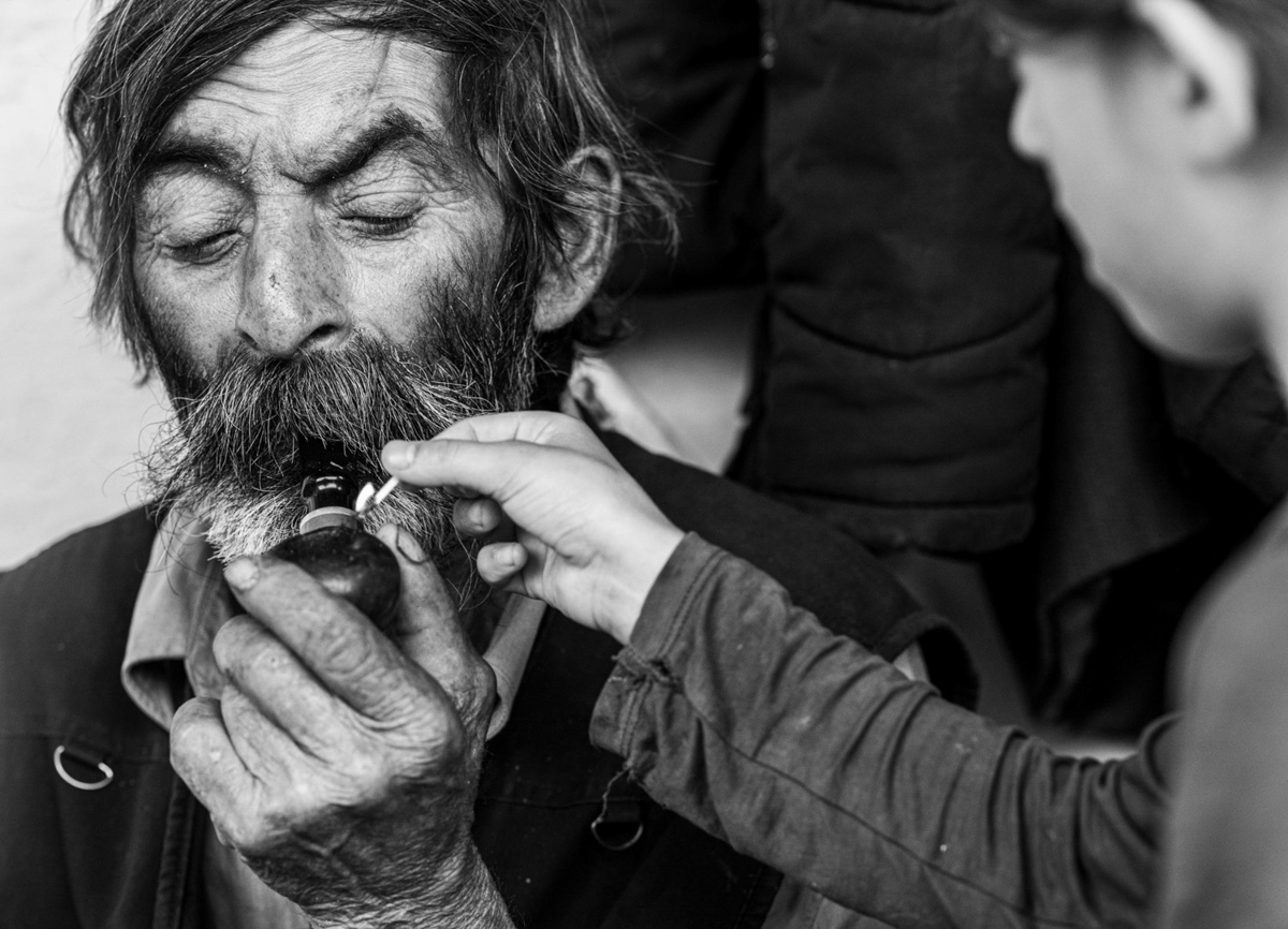 THE GYPSY AND HIS DAUGHTER.ROMANIA.2021