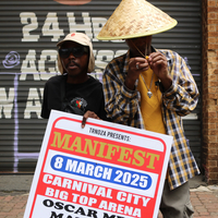 Observing humanity in motion - A colorful theatre of everday urban life