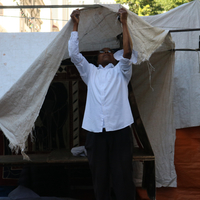 Observing humanity in motion - A colorful theatre of everday urban life