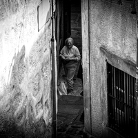 Women in the streets of europe